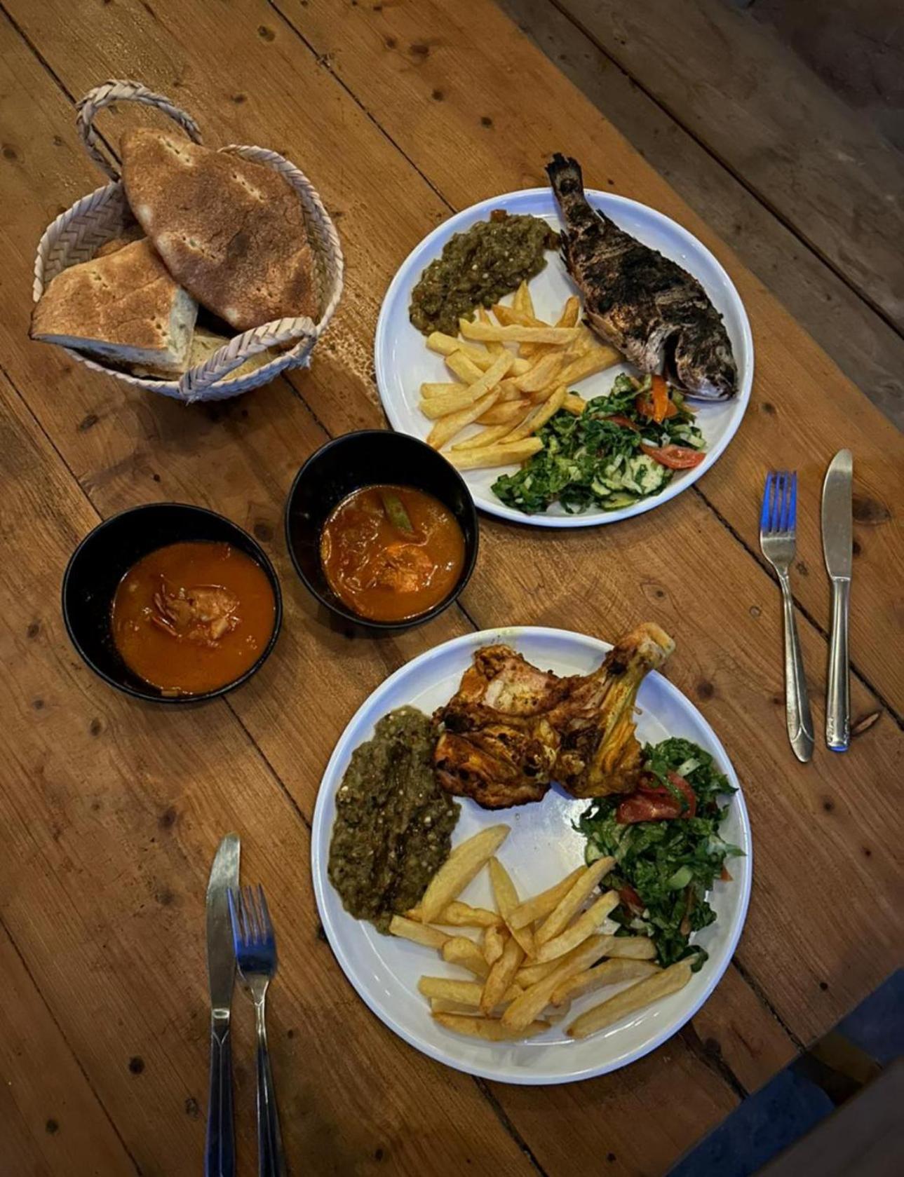 Ghar El Melh Outdoors Hotell Ra's al Jabal Eksteriør bilde
