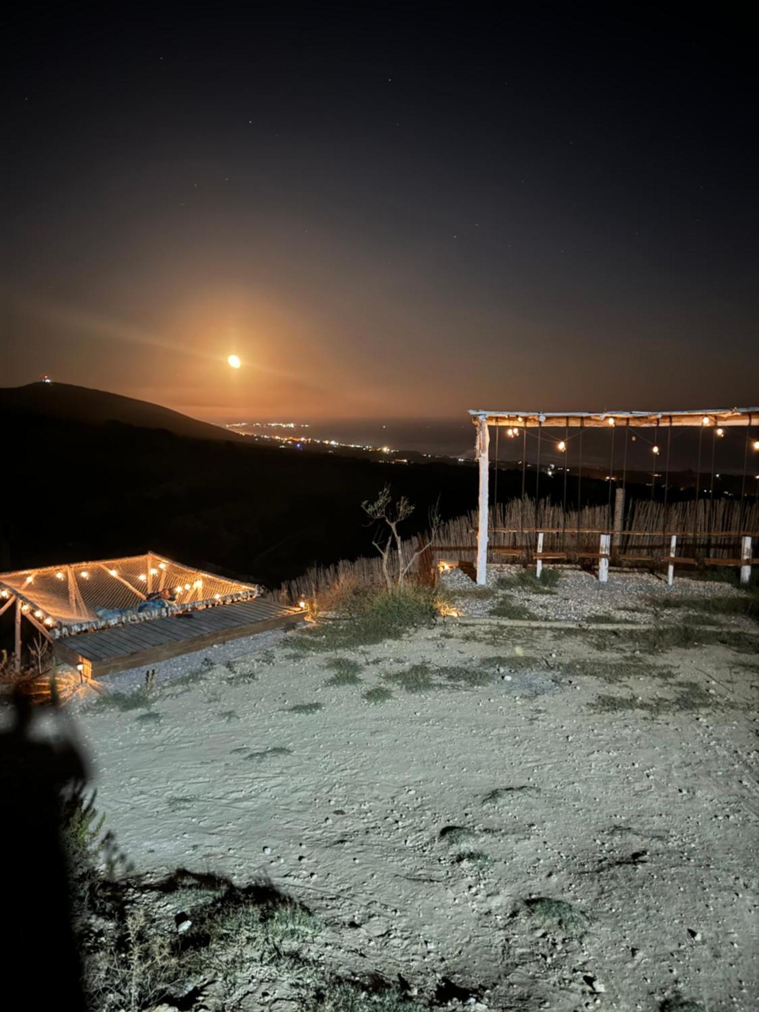 Ghar El Melh Outdoors Hotell Ra's al Jabal Eksteriør bilde