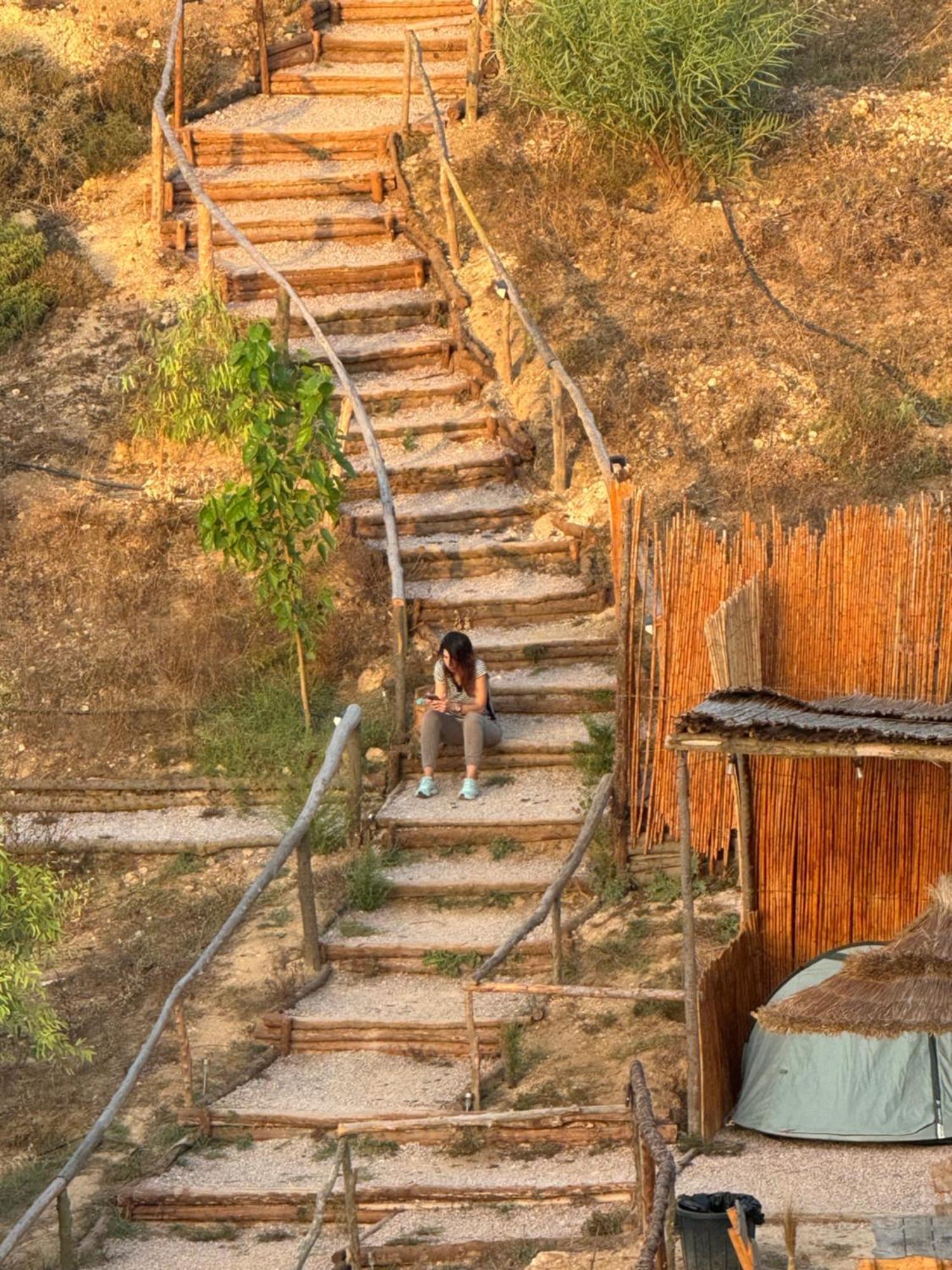 Ghar El Melh Outdoors Hotell Ra's al Jabal Eksteriør bilde